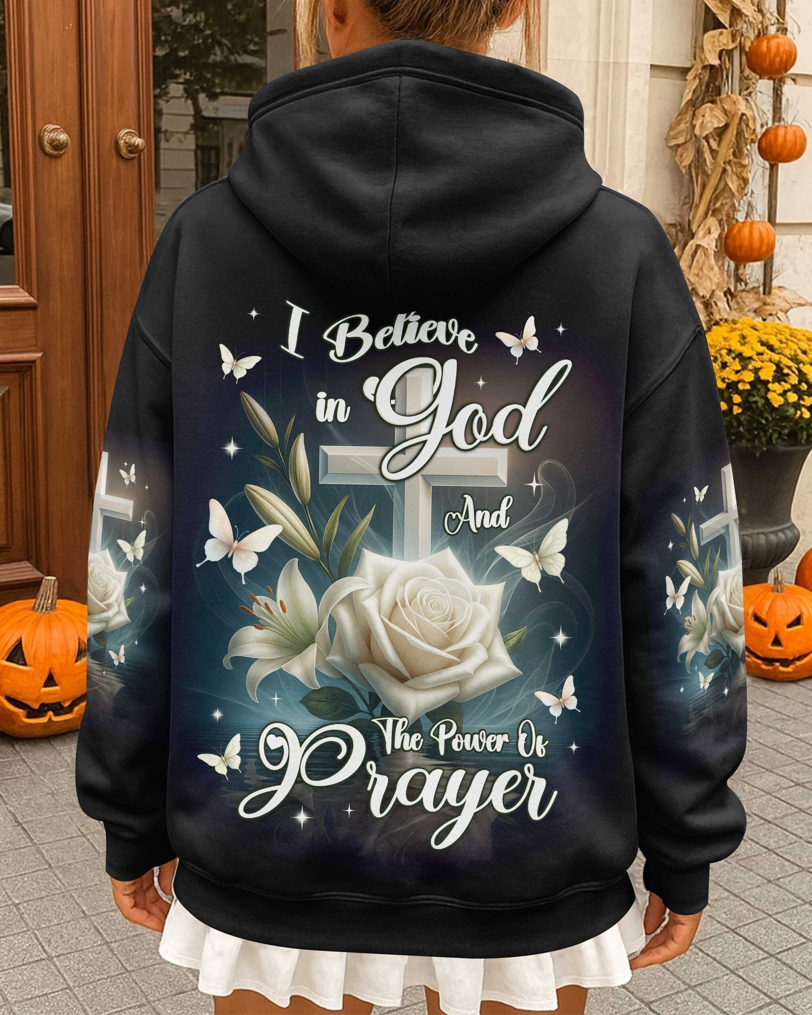 I Believe In God And The Power Of Prayer T-Shirt - Image 15