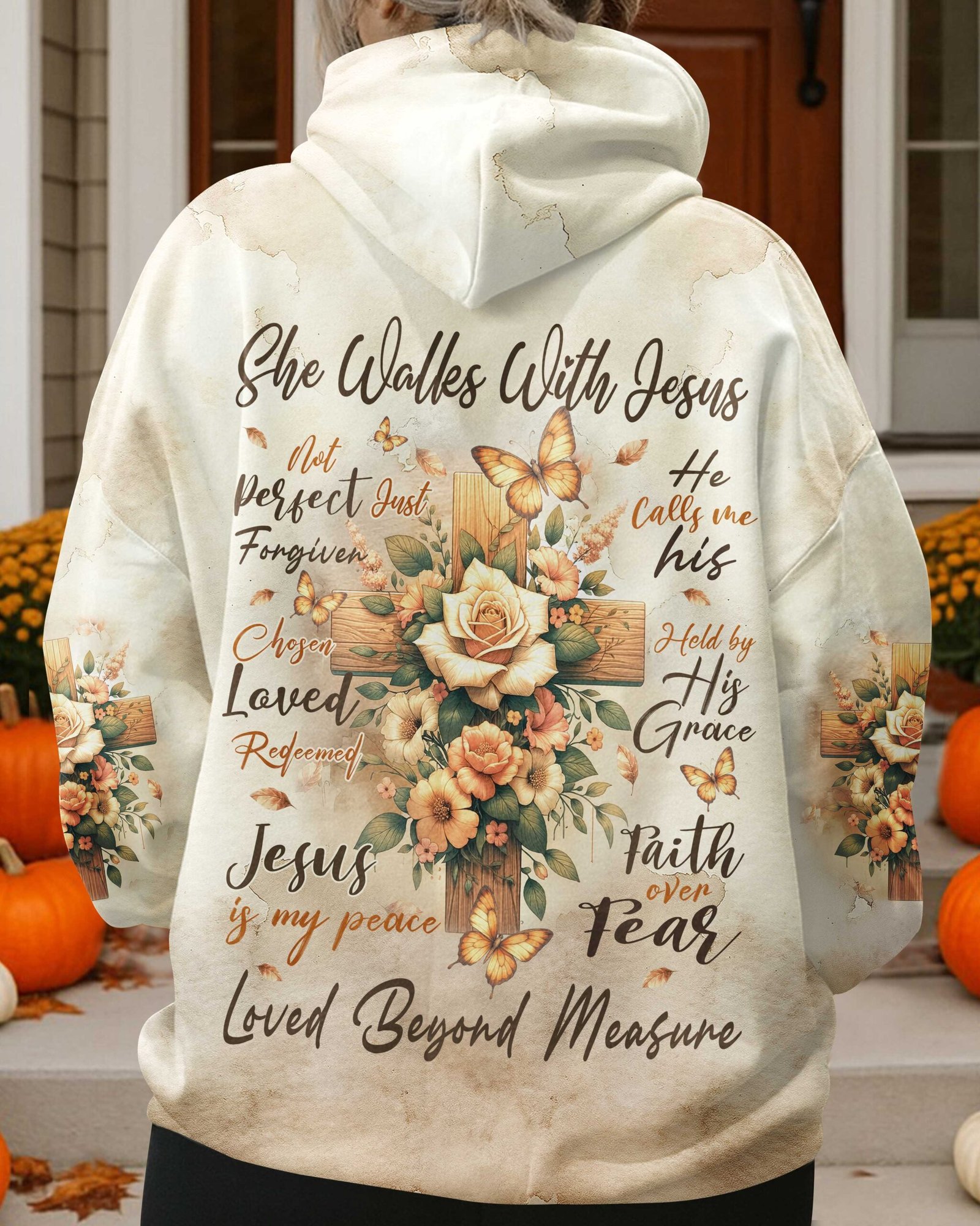 She Walkes With Jesus T-Shirt - Image 18